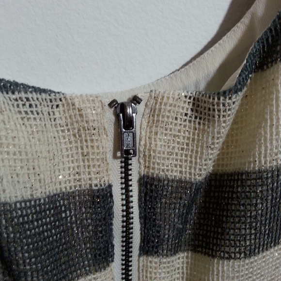 BCBGENERATION STRIPED GLITTER MESH Dress - Size 6 - Picture 6 of 7